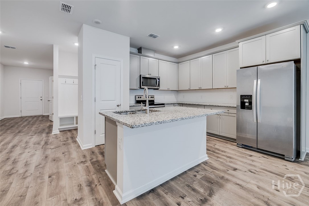 160 Benelli Drive Property Photo 10