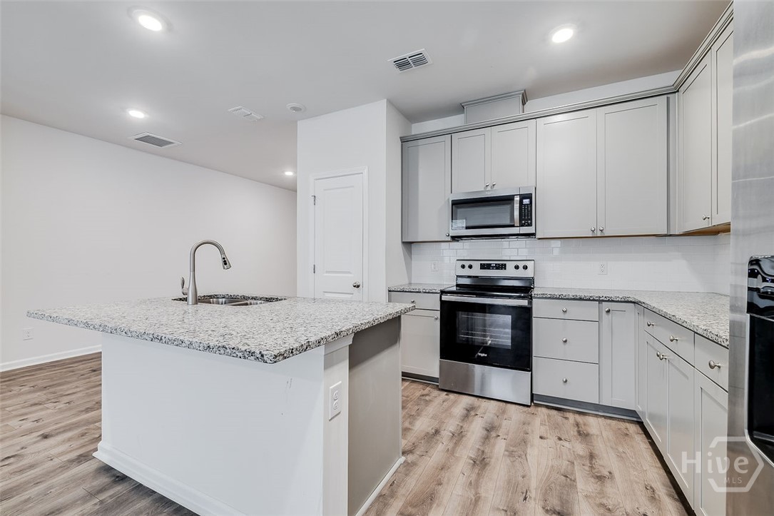 160 Benelli Drive Property Photo 12