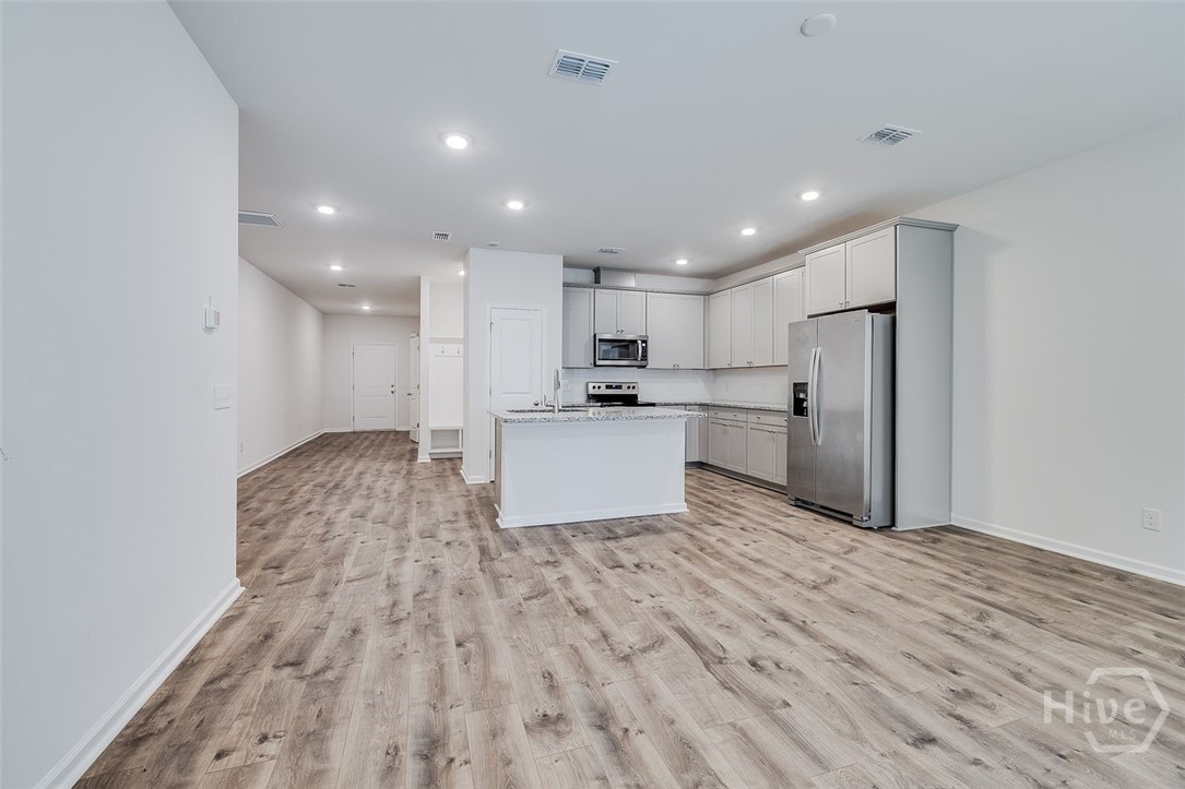 160 Benelli Drive Property Photo 18