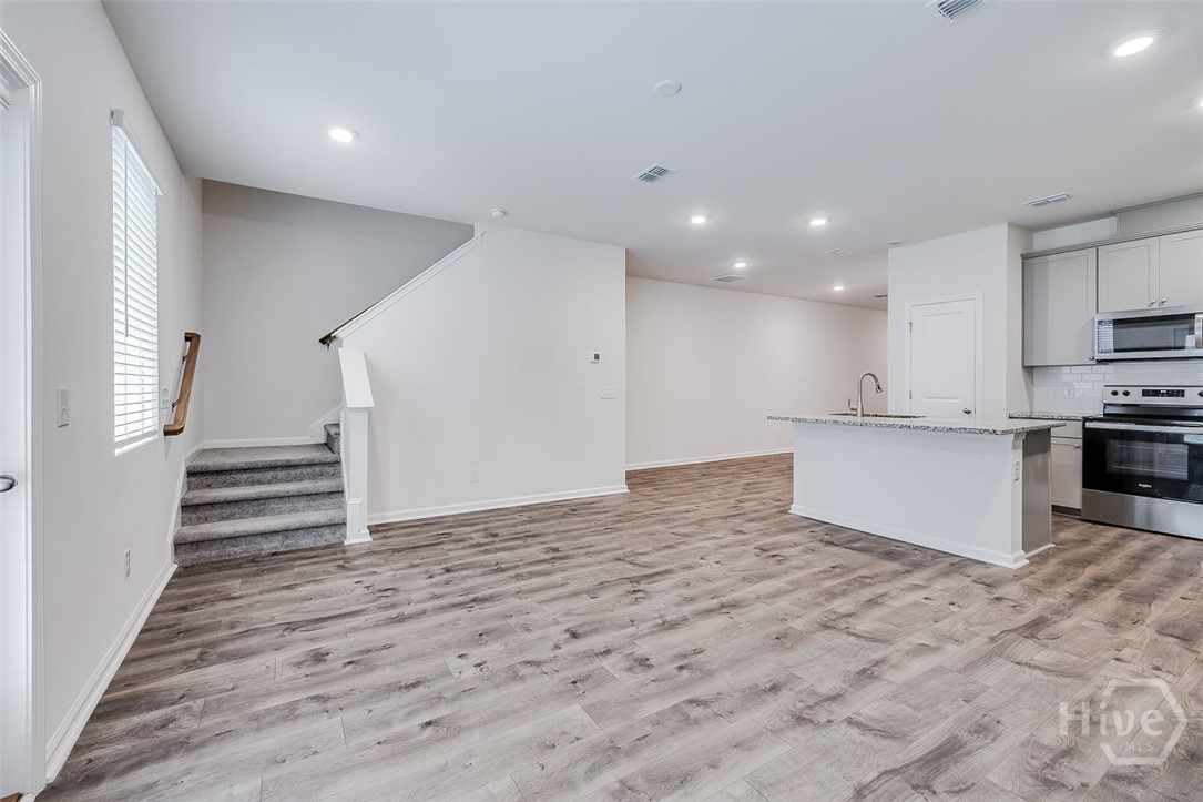 160 Benelli Drive Property Photo 19