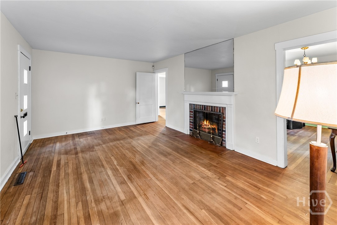 505 E 63rd Street Property Photo 3