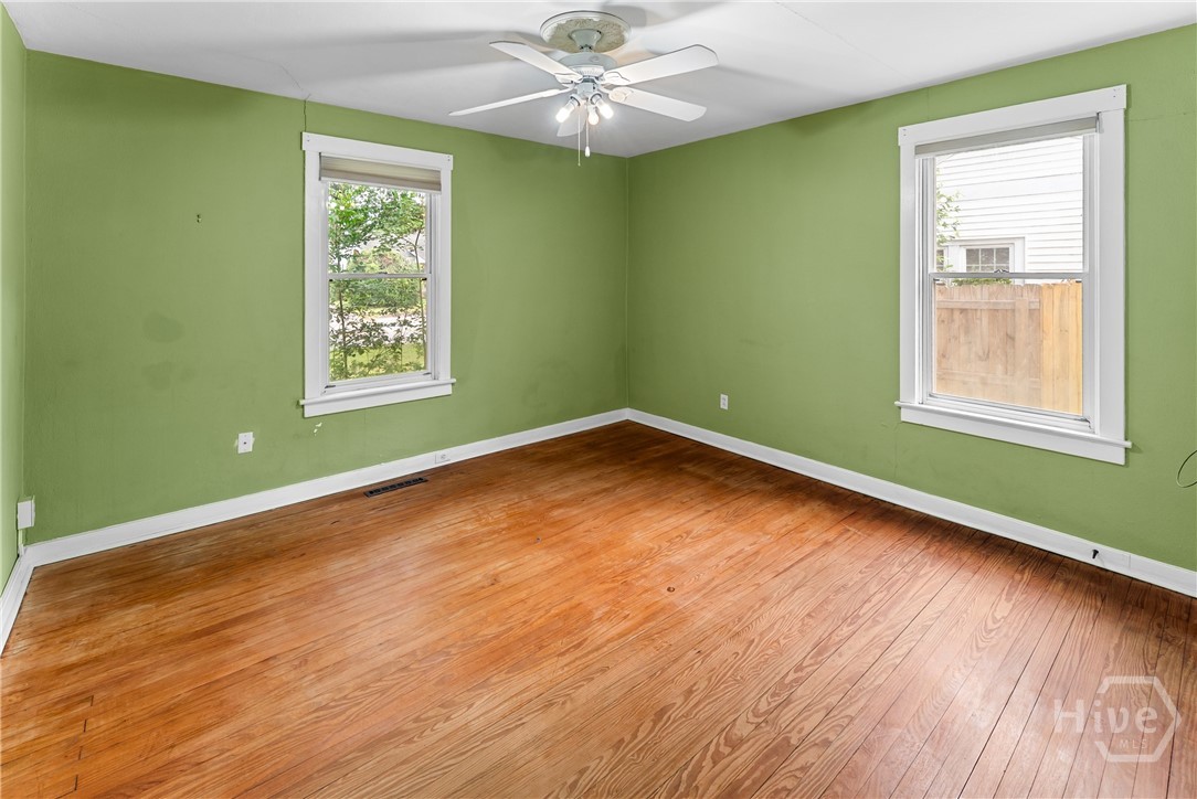 505 E 63rd Street Property Photo 11