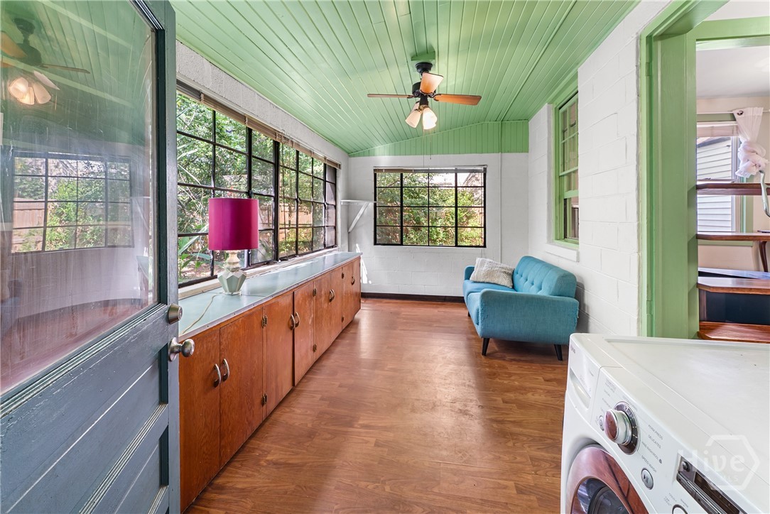 505 E 63rd Street Property Photo 15