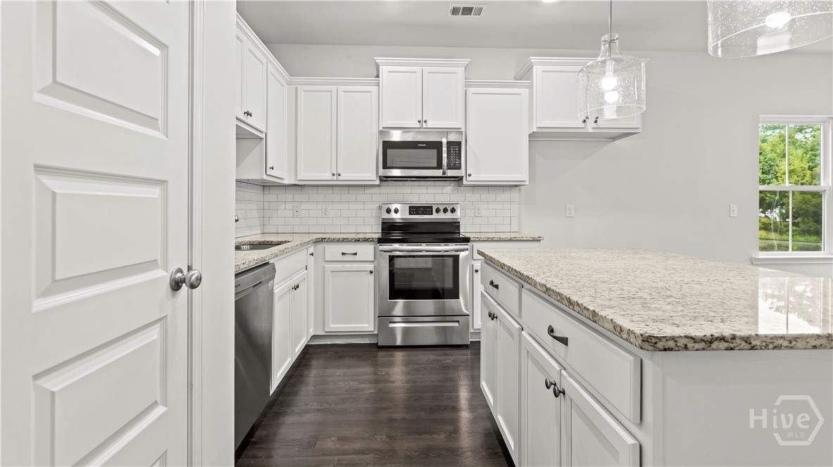 29 Leaf Court Property Photo 10