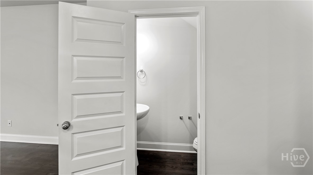 29 Leaf Court Property Photo 11