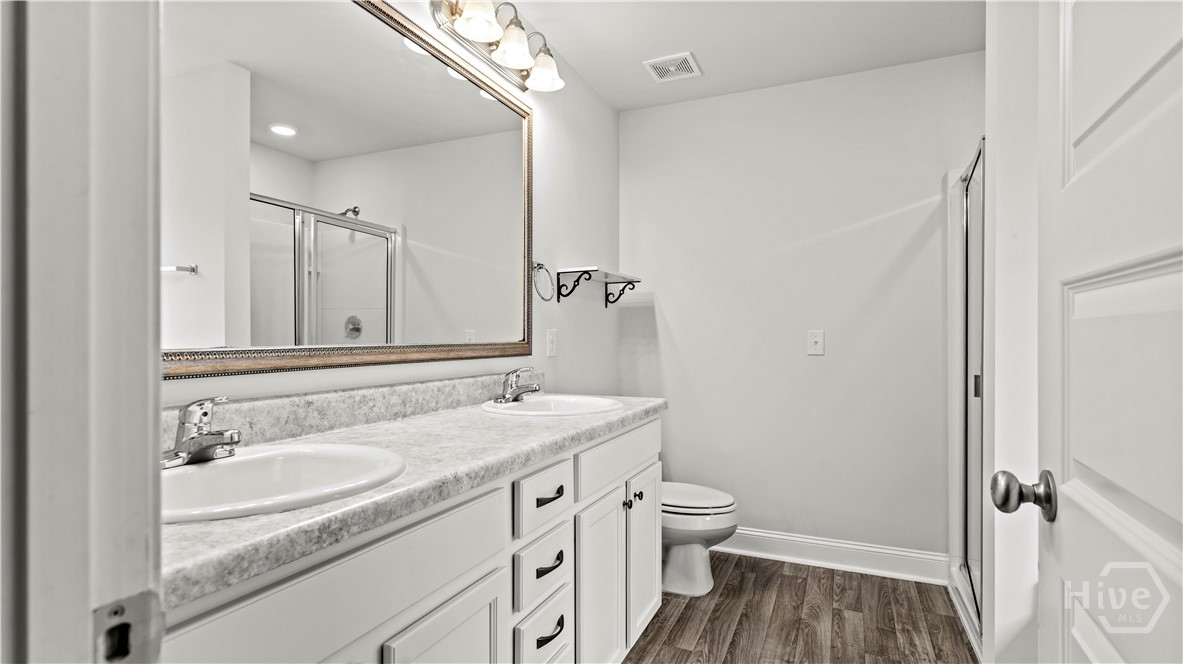29 Leaf Court Property Photo 18