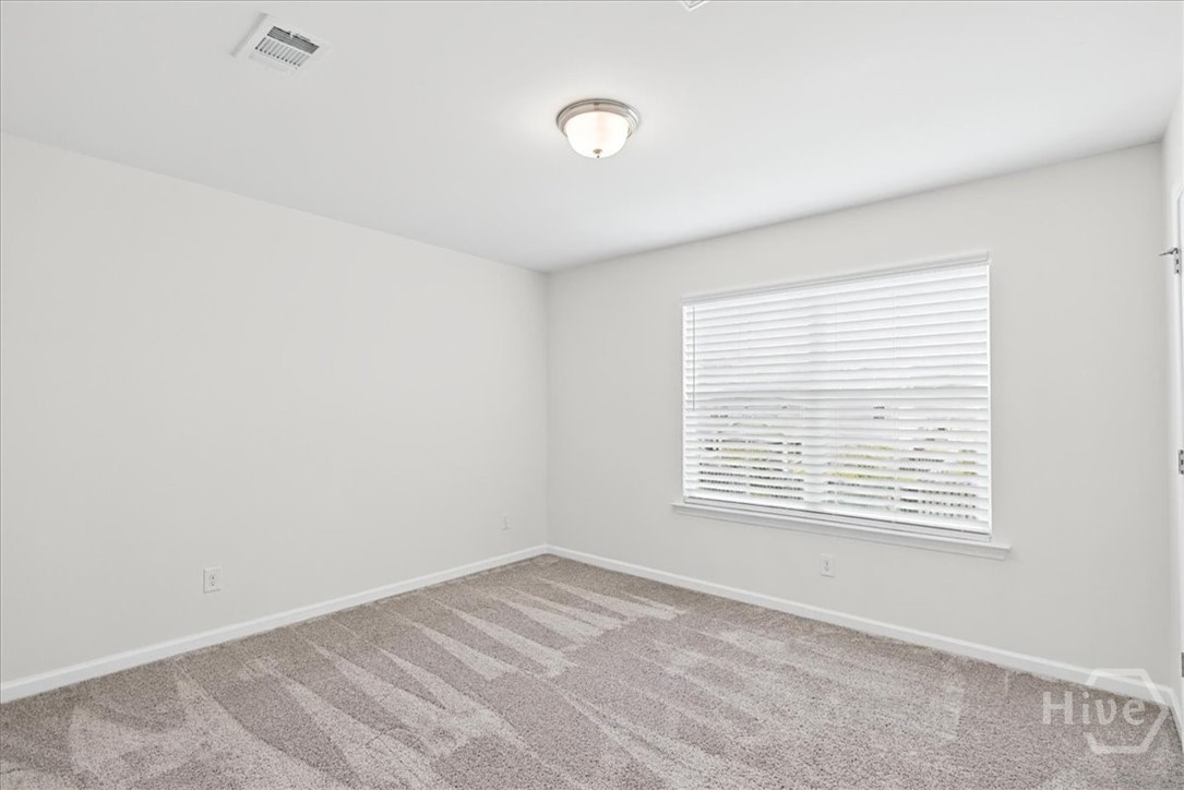33 Southern Way Property Photo 18