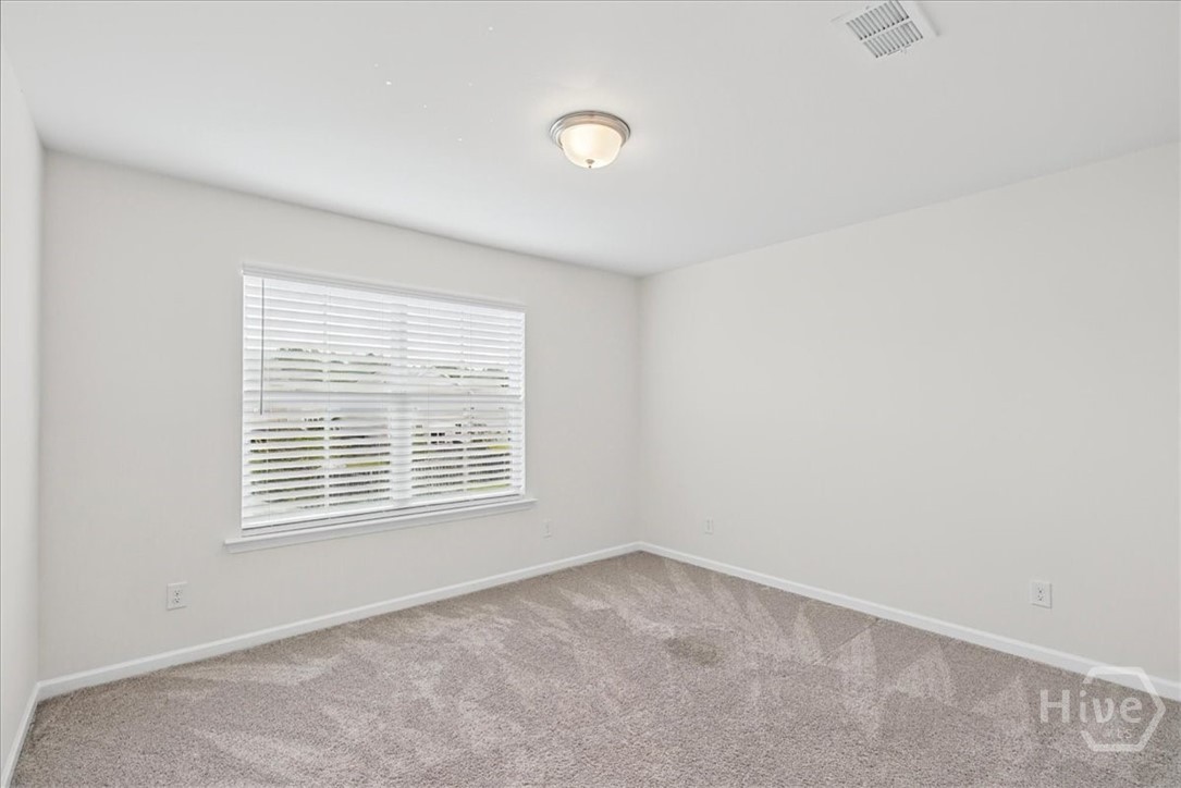 33 Southern Way Property Photo 19