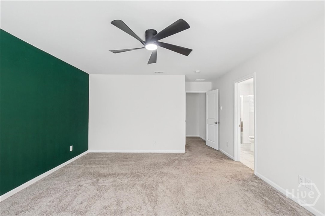 33 Southern Way Property Photo 22