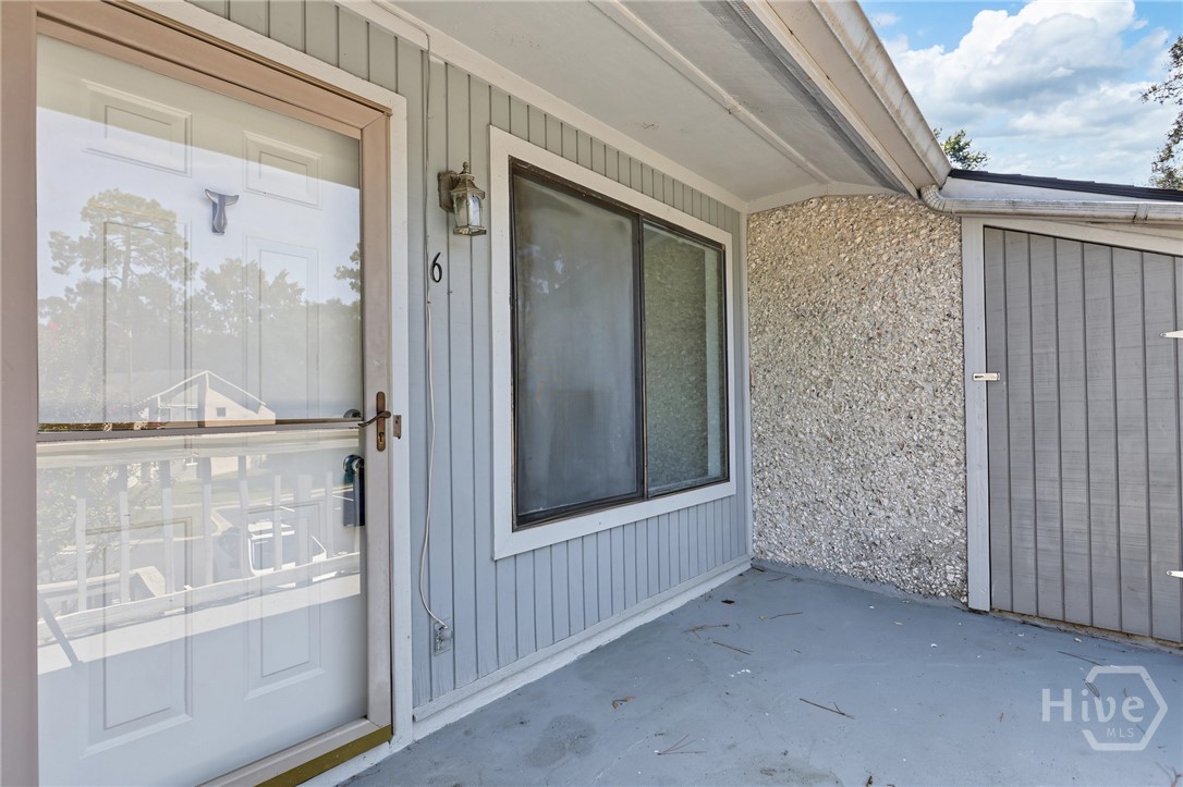 104 Oyster Shell Road E6 Property Photo 6