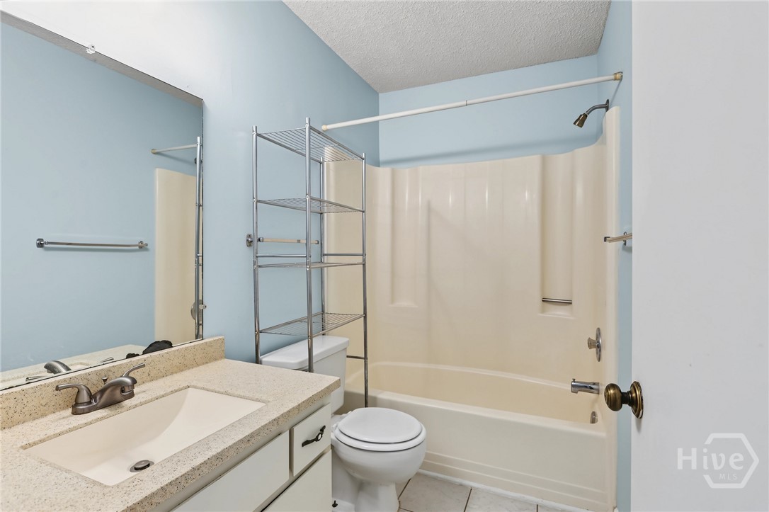 104 Oyster Shell Road E6 Property Photo 22