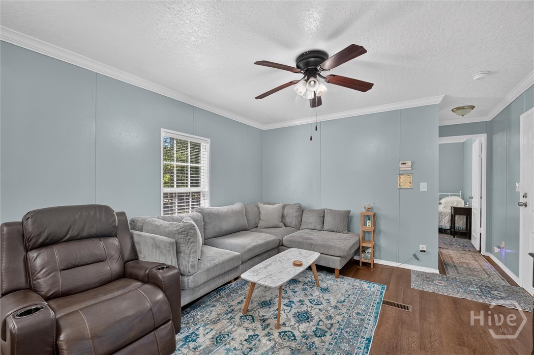 4 Talmadge Drive Property Photo 6