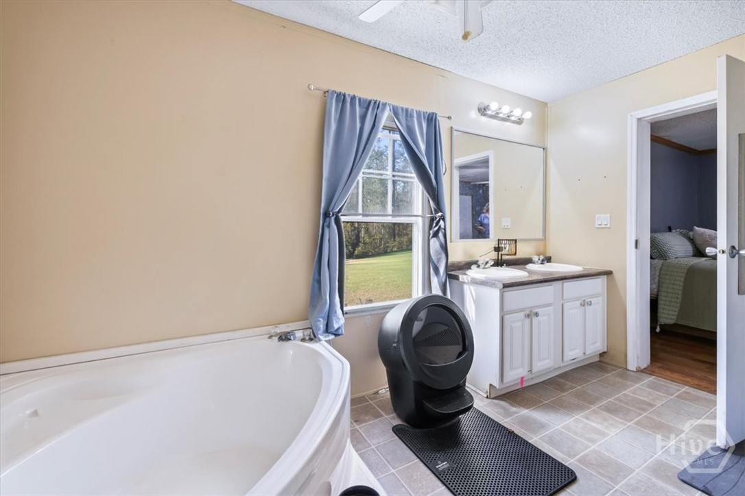 3339 Courthouse Road Property Photo 17