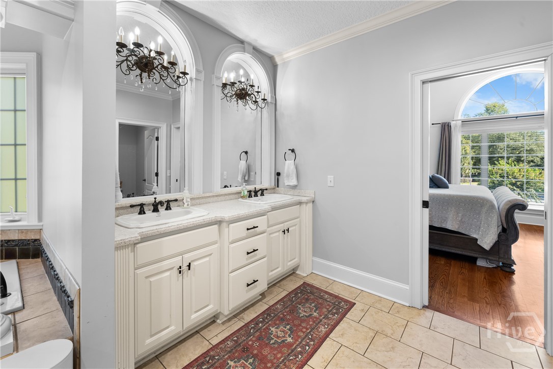 810 Southbridge Boulevard Property Photo 32