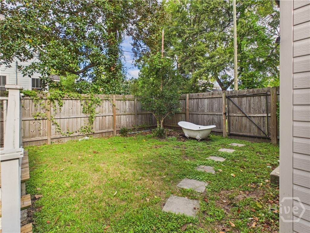 540 E 32nd Street Property Photo 71