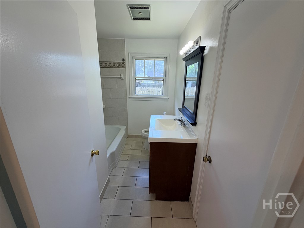 3207 Woodlawn Drive Property Photo 18