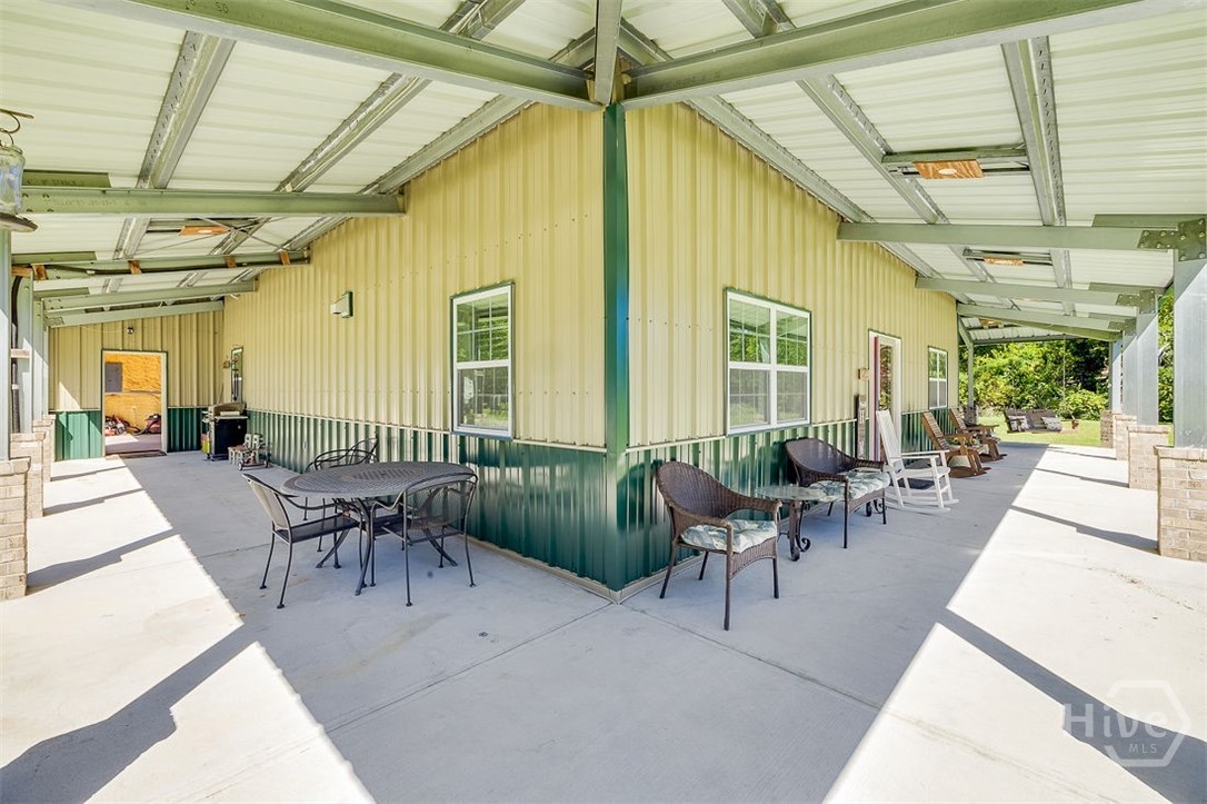 545 Exley Loop Property Photo 7