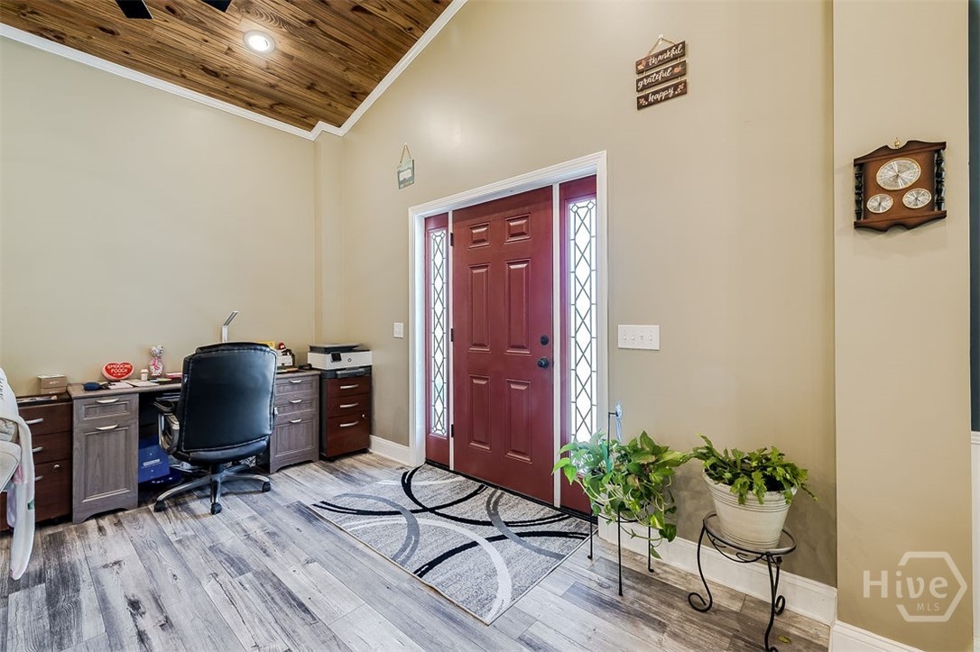 545 Exley Loop Property Photo 11