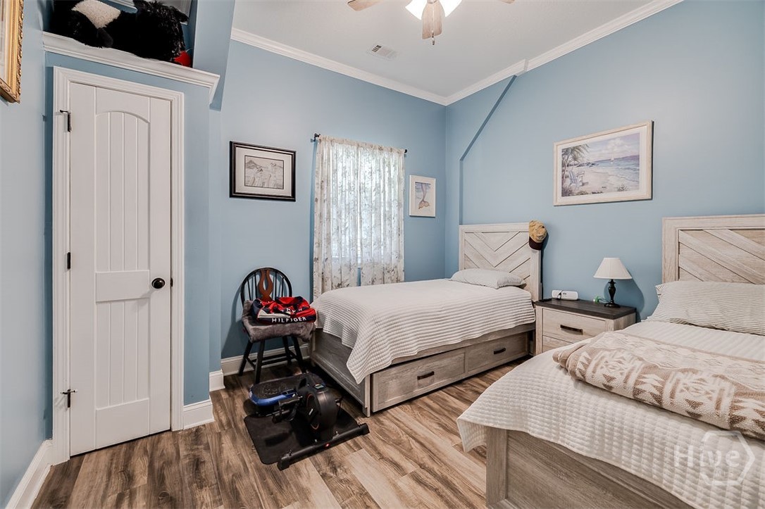 545 Exley Loop Property Photo 33