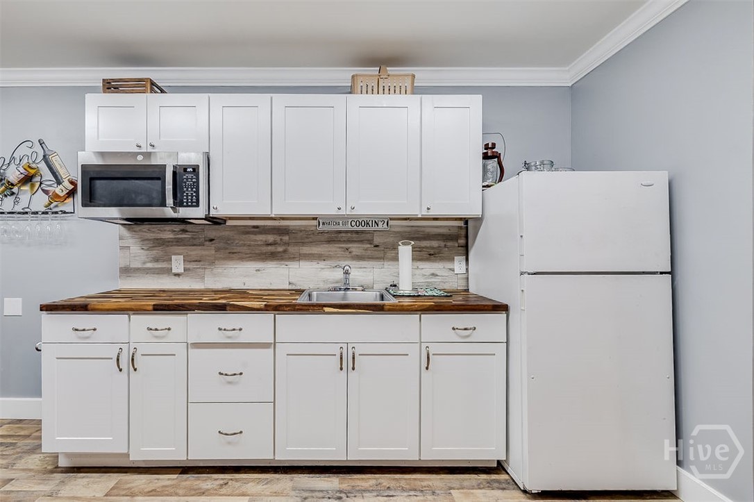 545 Exley Loop Property Photo 42