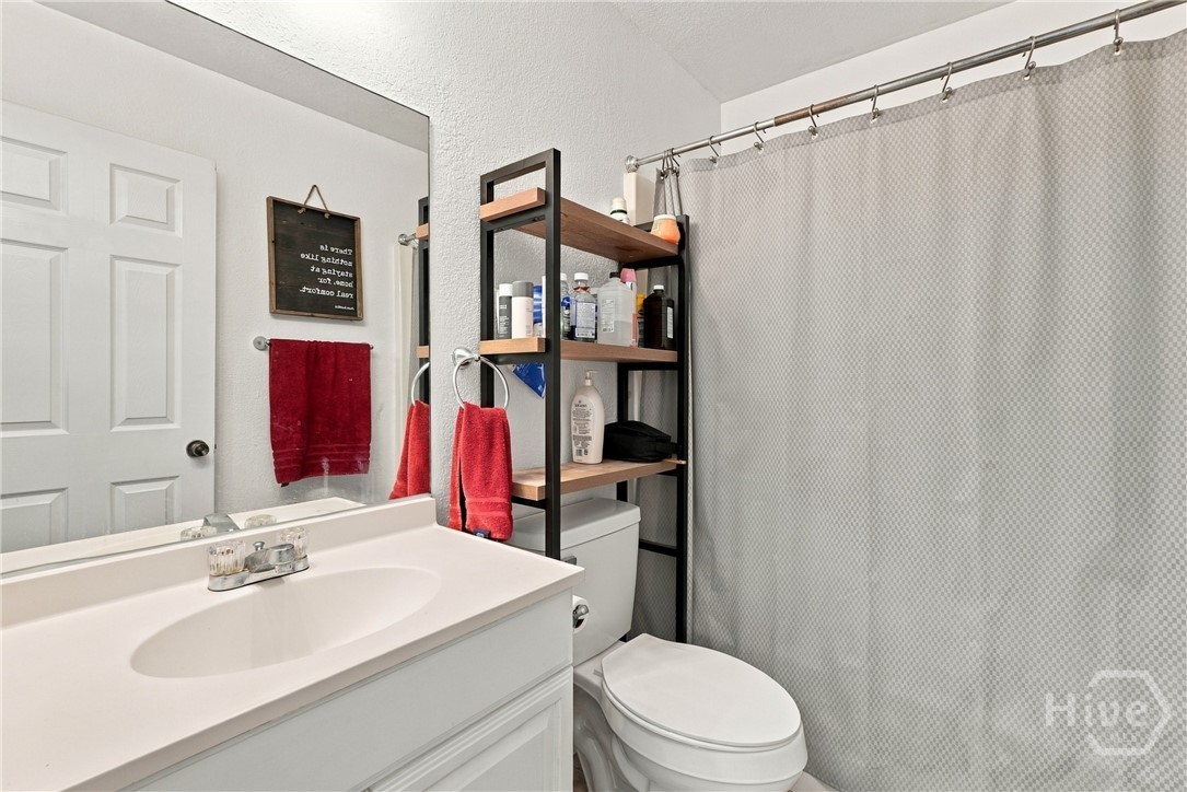 506 Greenbay Avenue Property Photo 14