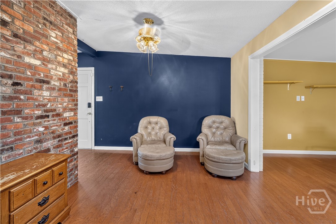 303 E 60th Street Property Photo 9
