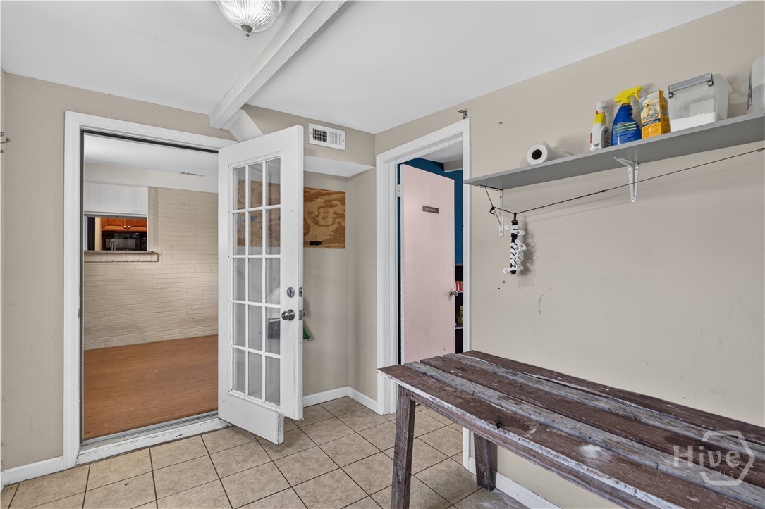 303 E 60th Street Property Photo 18