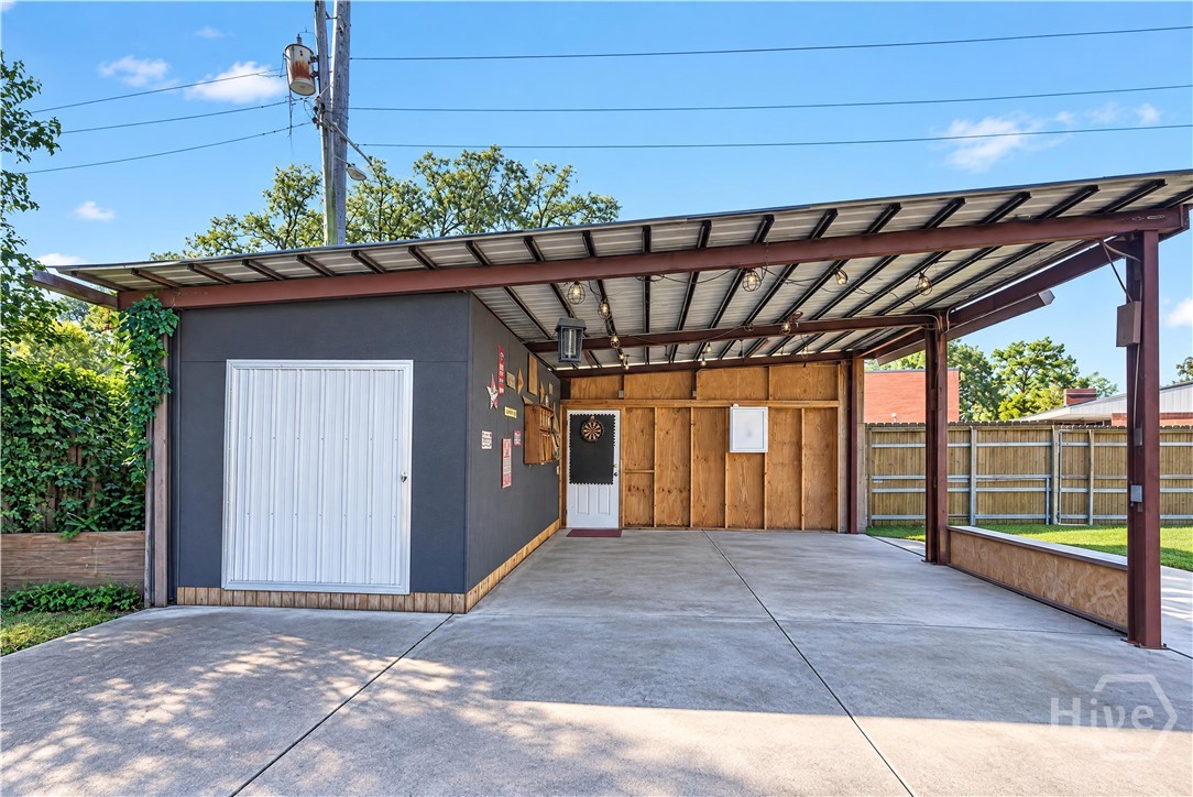 303 E 60th Street Property Photo 28