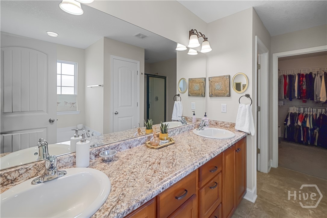 511 Nashview Trail Property Photo 29