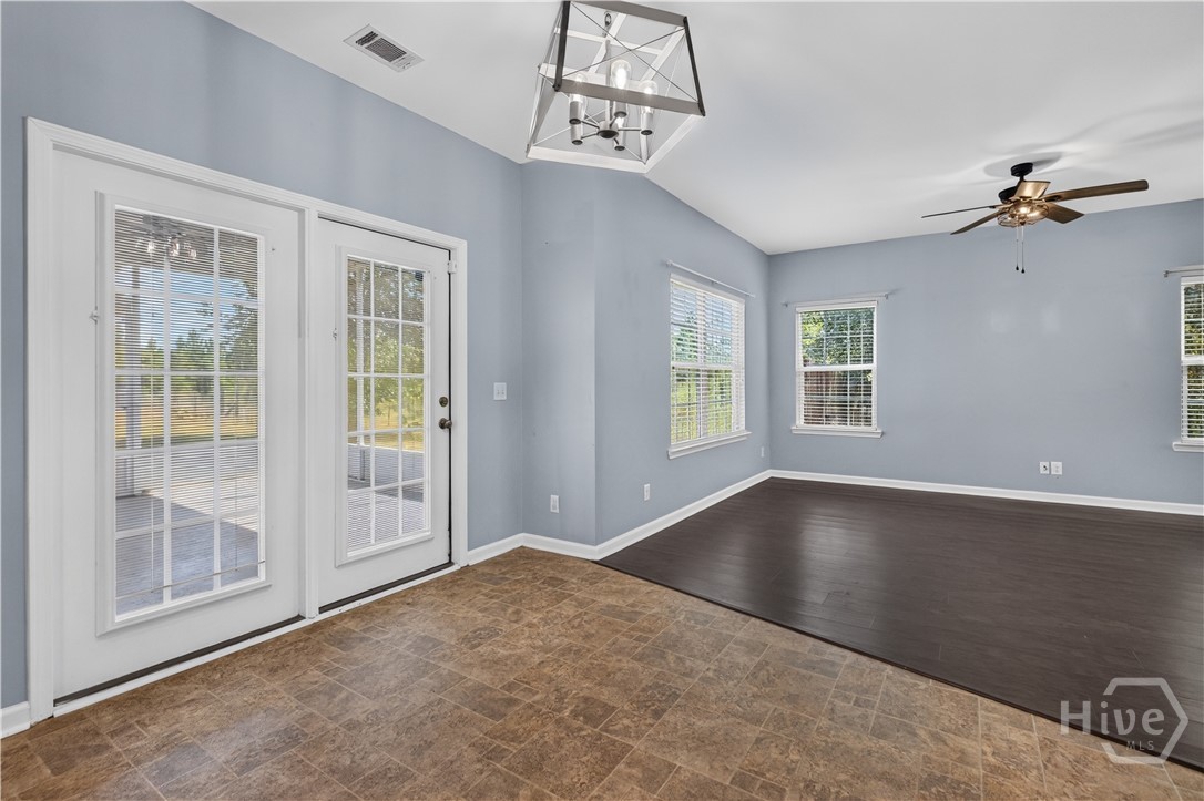 63 Francis Marion Road Ne Property Photo 16