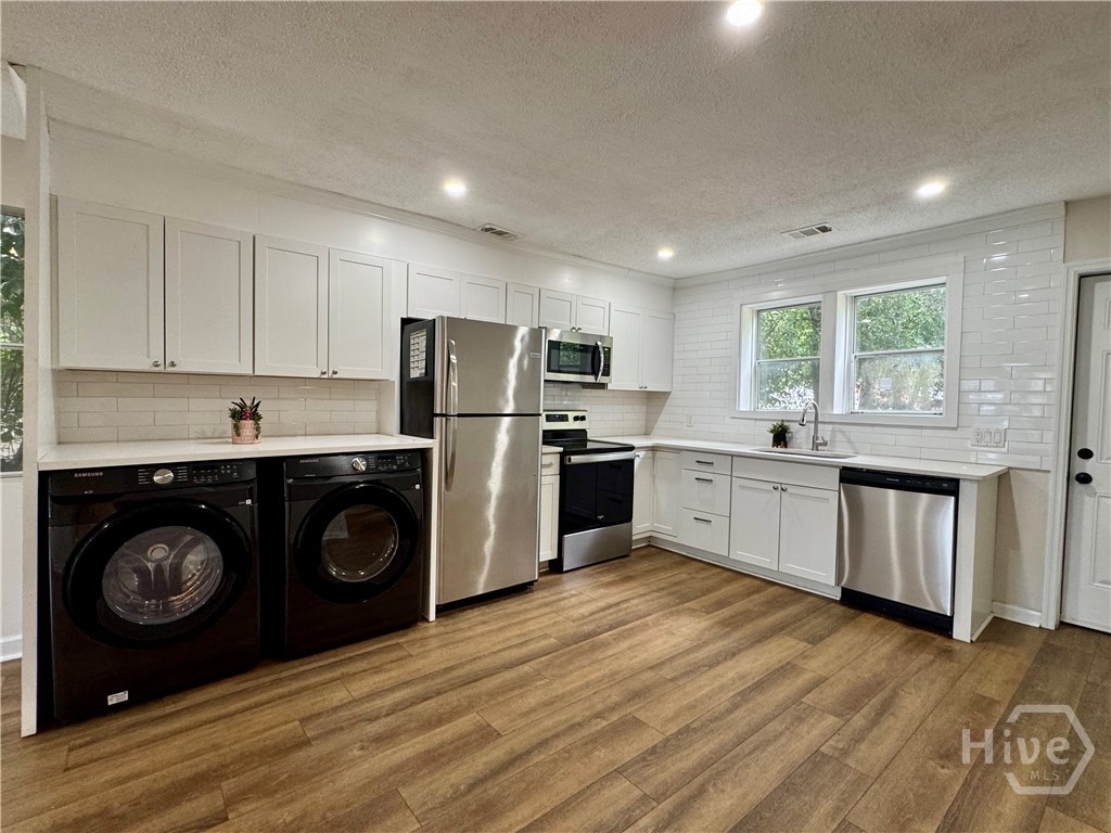 2032 Eppinger Street Property Photo 6