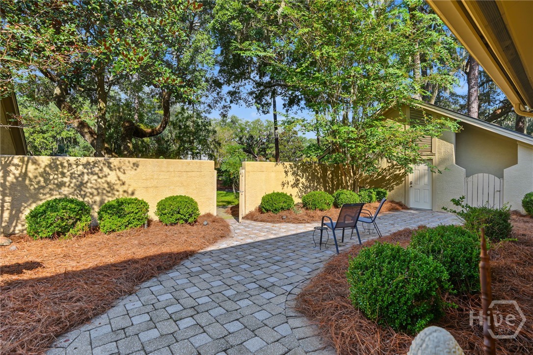 1 Tapestry Lane Property Photo 6
