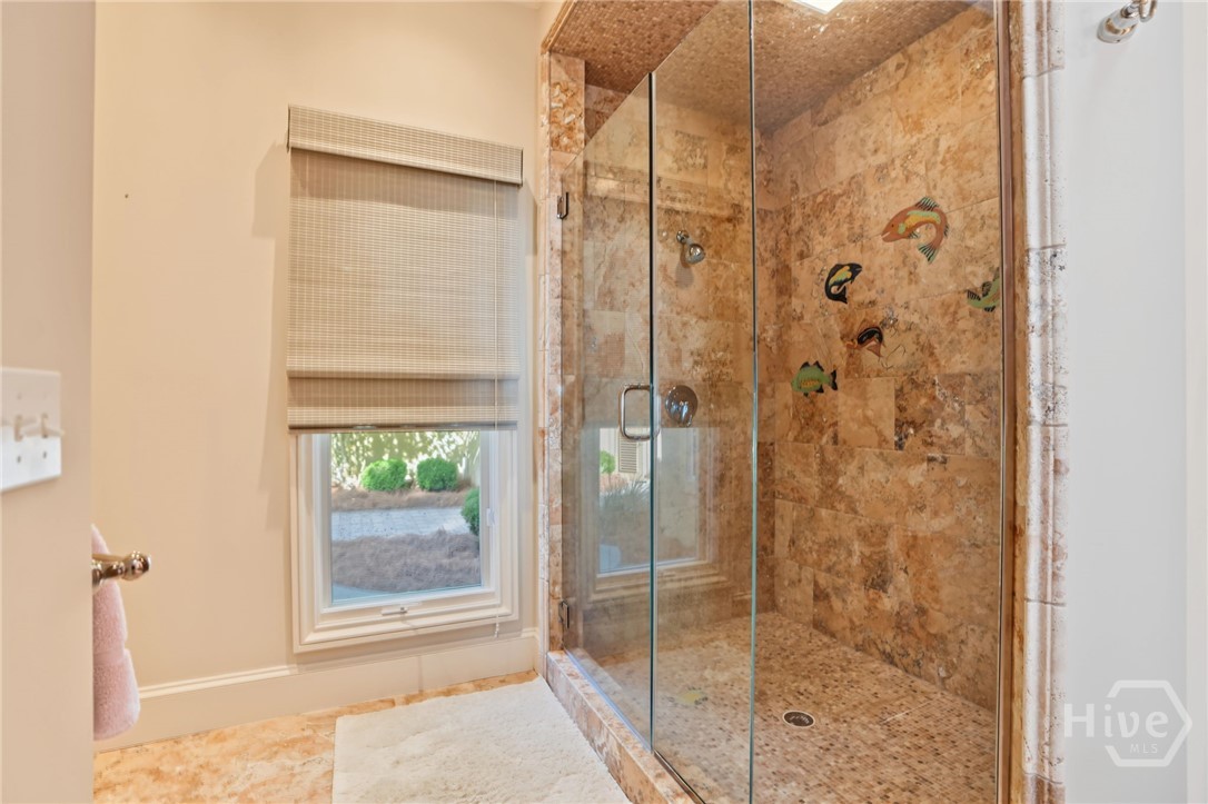 1 Tapestry Lane Property Photo 32