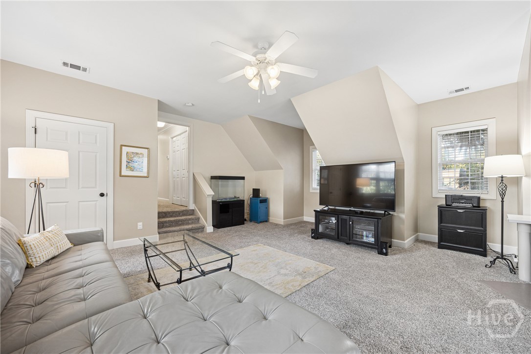 101 Corral Court Property Photo 49