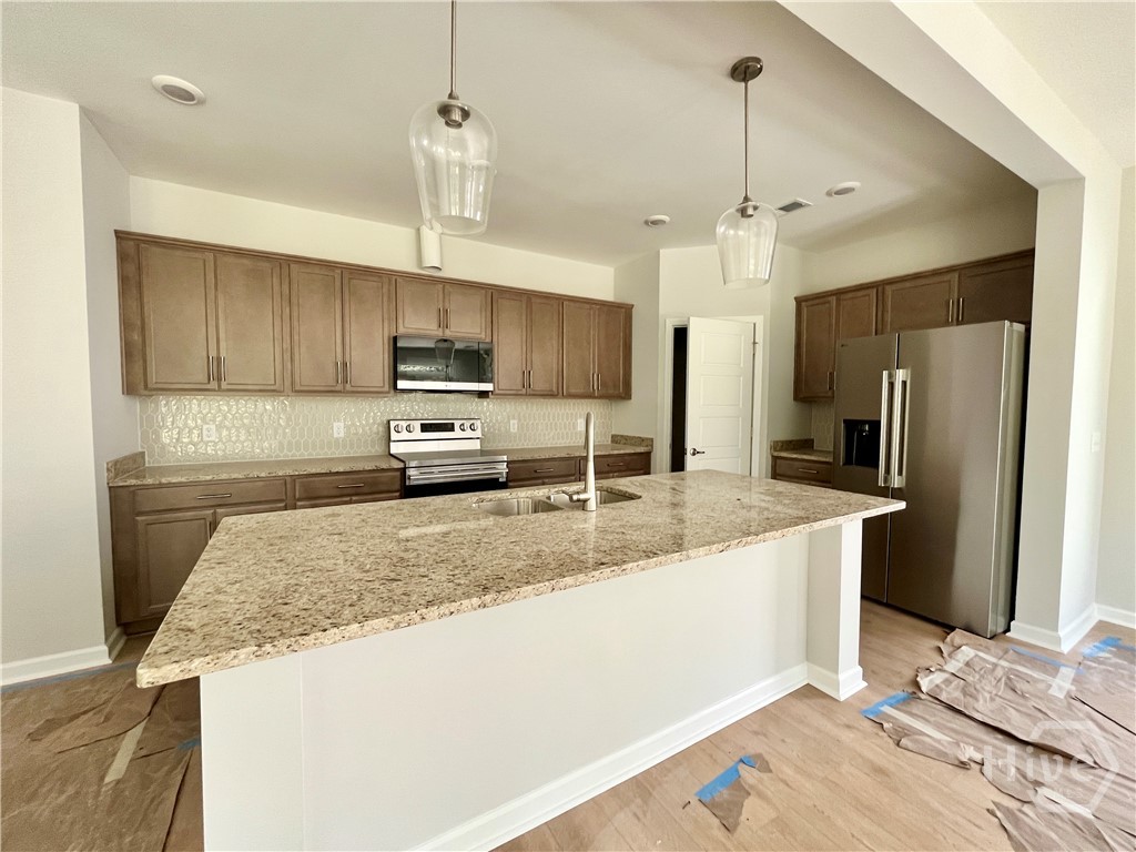 136 Snowbell Court Property Photo 4