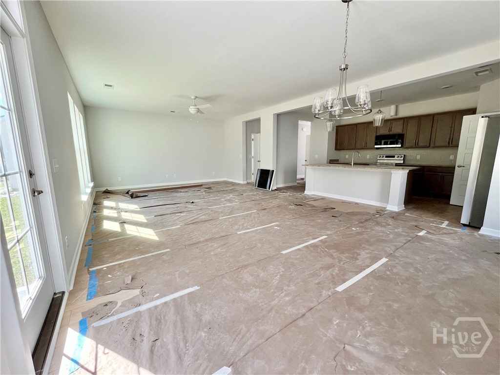 136 Snowbell Court Property Photo 5