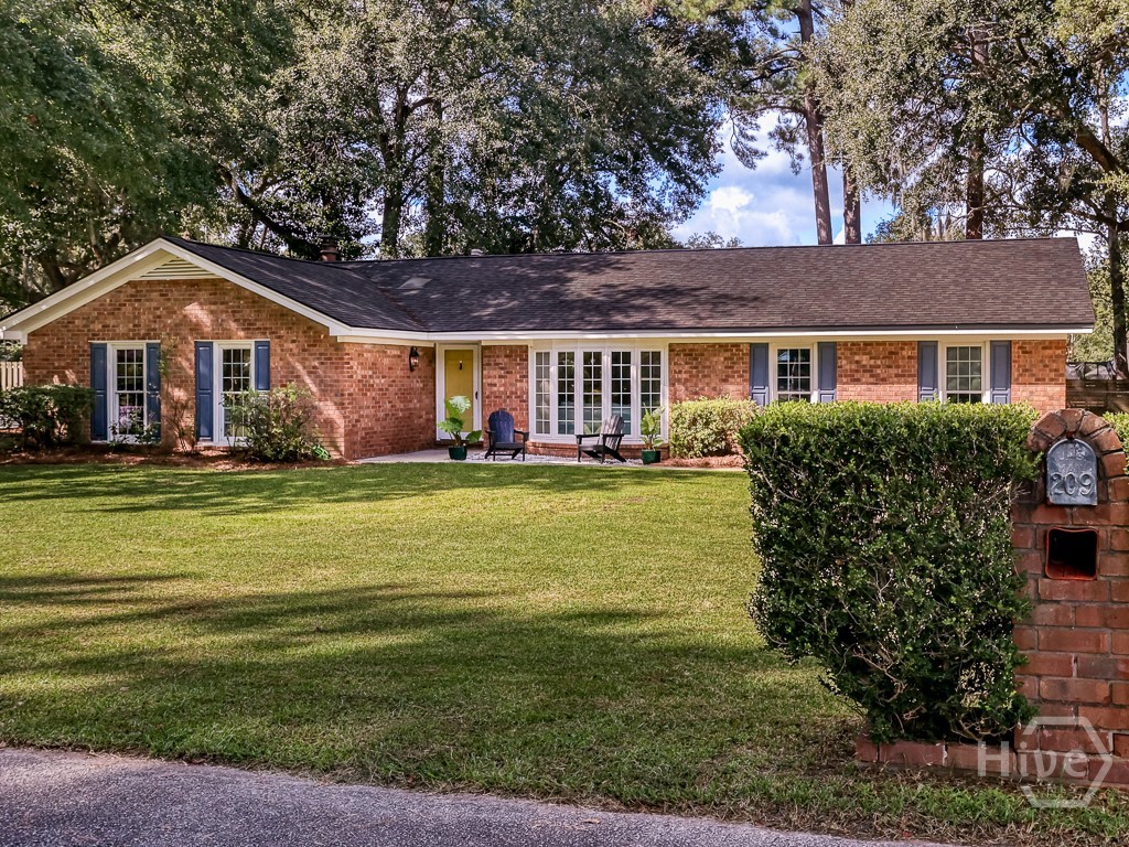 209 Maria Road Property Photo 2