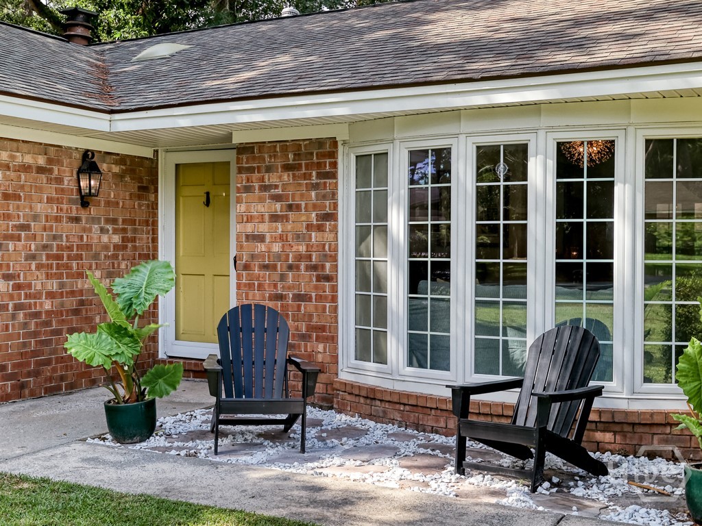 209 Maria Road Property Photo 4