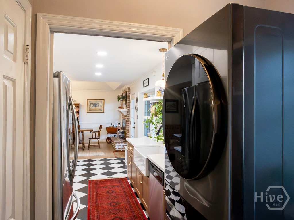 209 Maria Road Property Photo 14