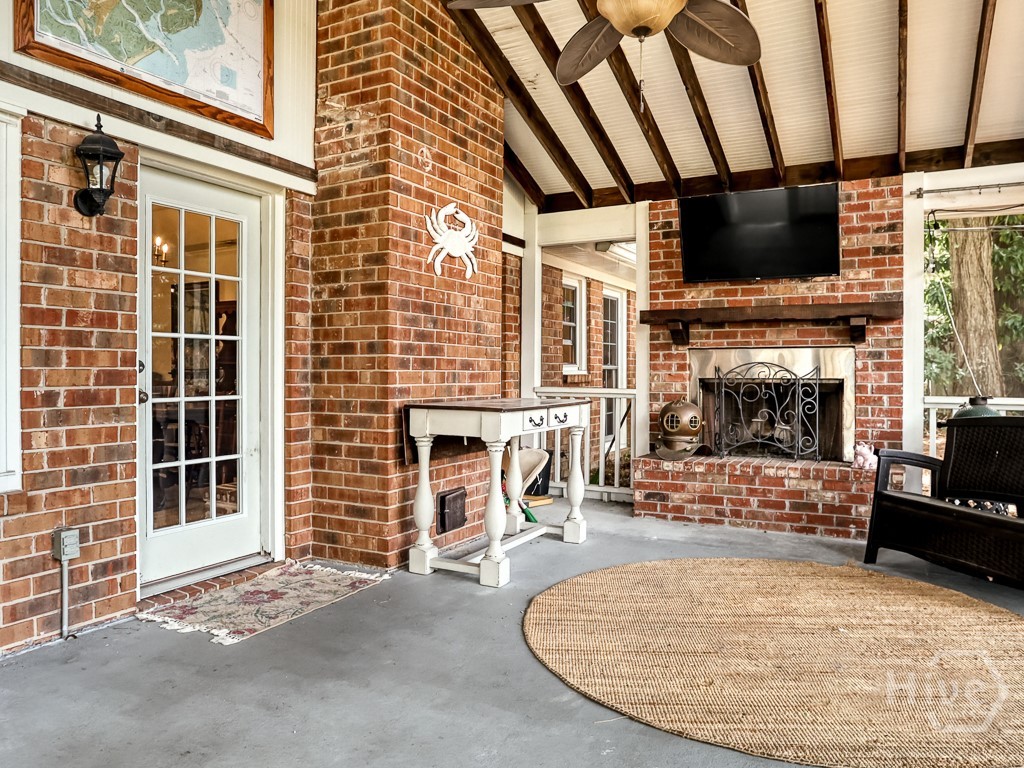 209 Maria Road Property Photo 29