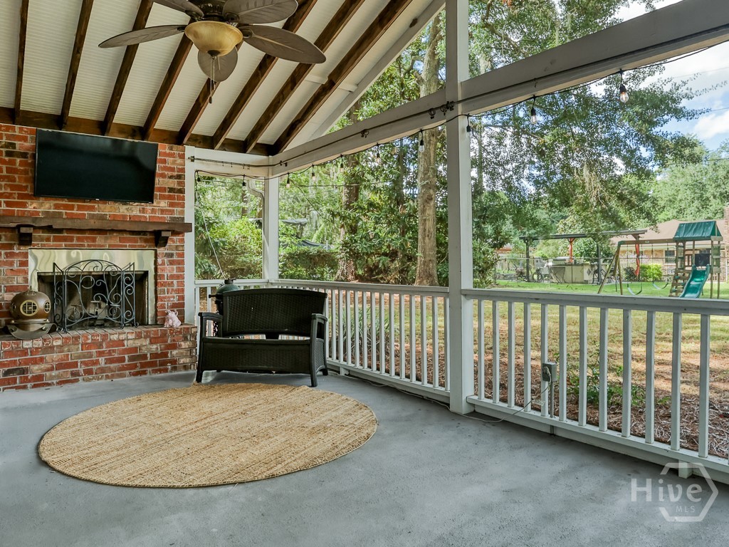 209 Maria Road Property Photo 30