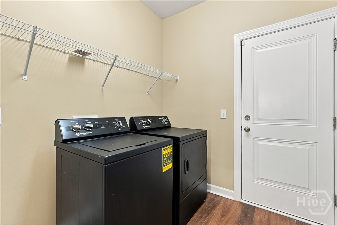 4 Catteshall Lane Property Photo 14