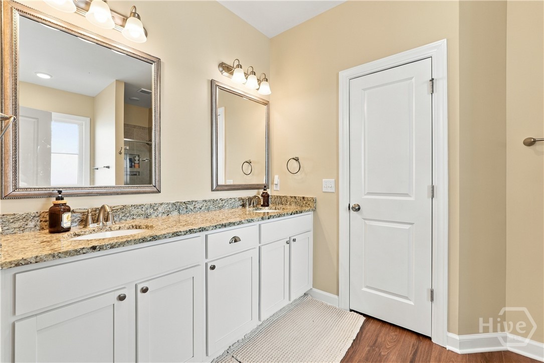 4 Catteshall Lane Property Photo 20
