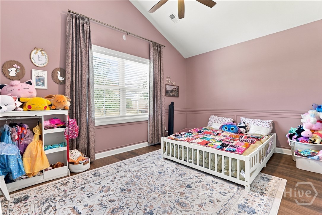 4 Catteshall Lane Property Photo 23