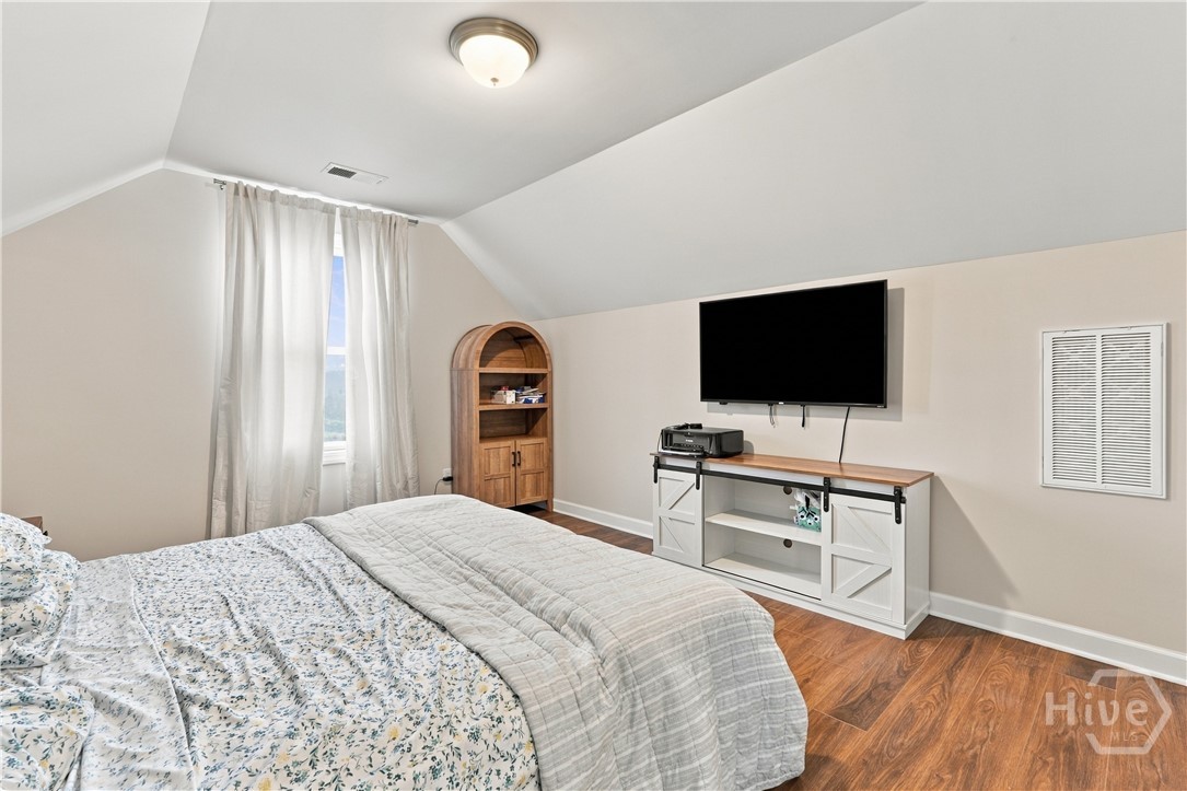 4 Catteshall Lane Property Photo 26