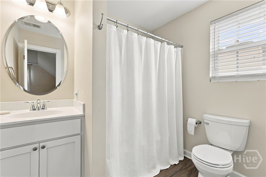 4 Catteshall Lane Property Photo 27