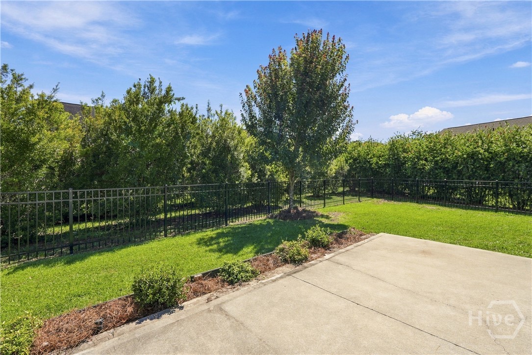 4 Catteshall Lane Property Photo 28