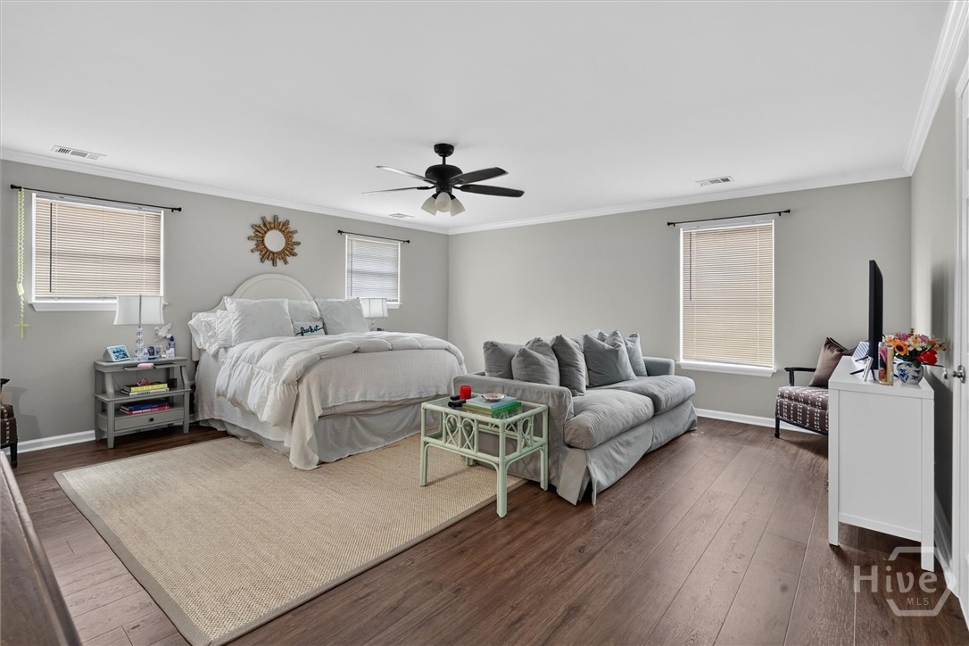 1159 Mohawk Street M4 Property Photo 17