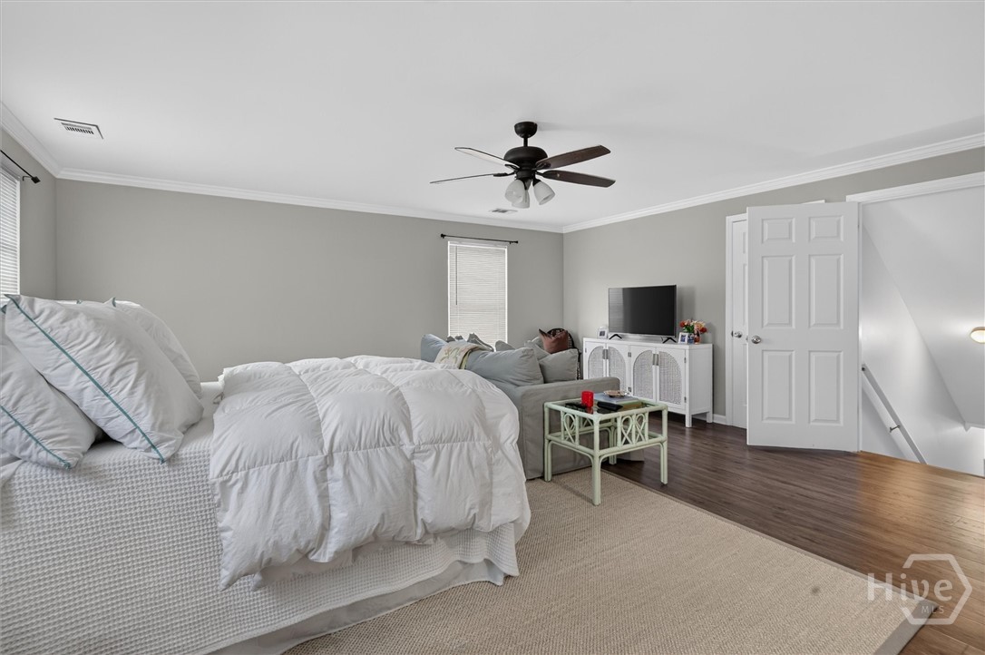 1159 Mohawk Street M4 Property Photo 19