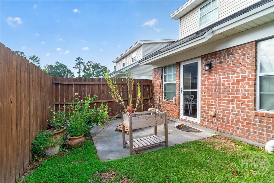 1159 Mohawk Street M4 Property Photo 31